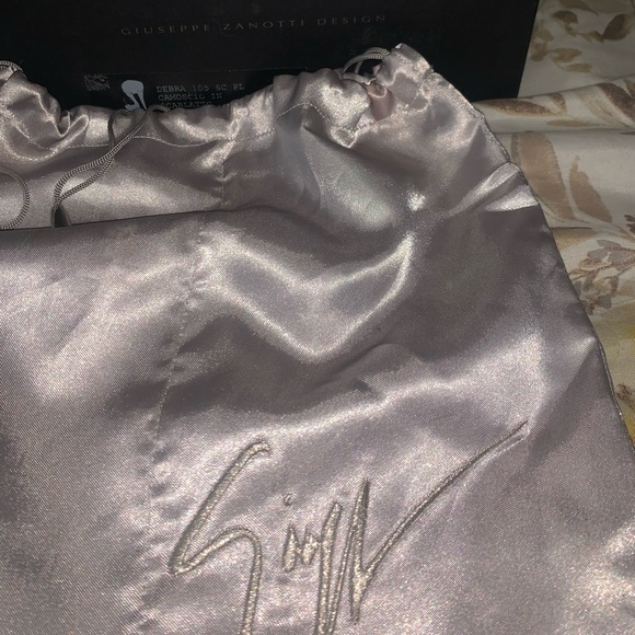 Giuseppe Zanotti pumps rare. 8!8.5! NEW NEVER WORN - Picture 6 of 6